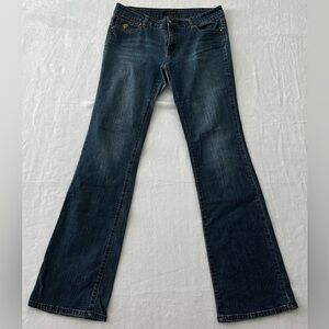 Rocawear Embroidered Flare Jeans Women’s 11 Blue Denim Low Rise Bootcut Y2K